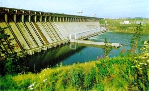 Братская ГЭС. Общий вид (Bratsk hydroelectric plant. General view)