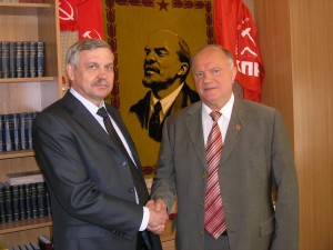 А. В. Серов (мэр Братска)и Г.А. Зюганов (лидер КПРФ)