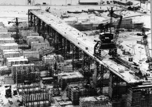 Construction of the Bratsk hydroelectric plant Строительство Братской ГЭС